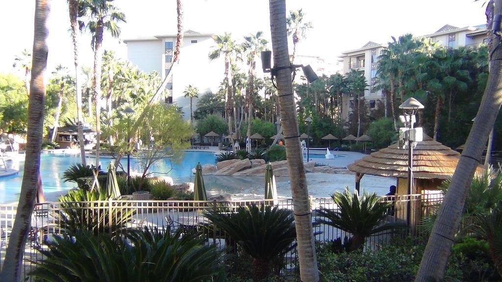 Suites At Tahiti Village Resort And Spa-No Resort Fee Las Vegas Zewnętrze zdjęcie