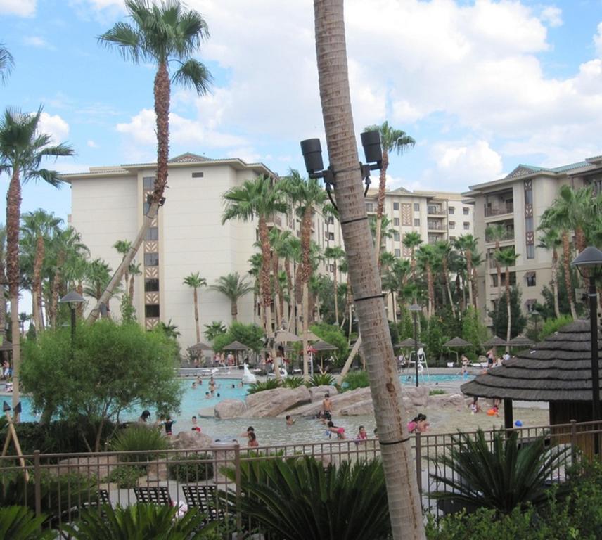 Suites At Tahiti Village Resort And Spa-No Resort Fee Las Vegas Zewnętrze zdjęcie